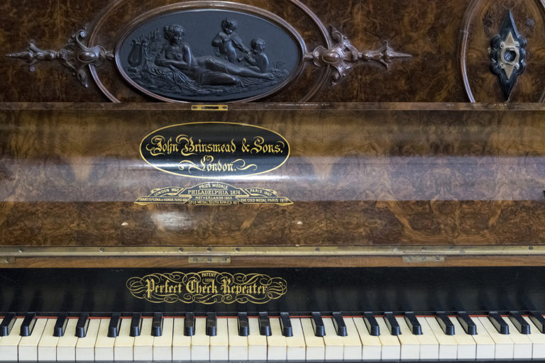 Restauration de pianos anciens